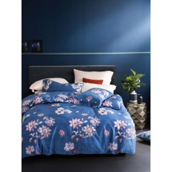 Семейный комплект постельного белья премиум сатин синий с цветами