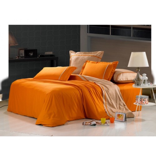 1.5 спальное сатиновое постельное белье однотонное оранжевое
